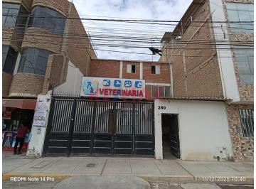 Casa · 262m² · 5 Dormitorios · Casa en Venta en Los Naranjos - Urb. Los Precursores - Chiclayo