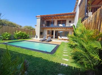 Casa de playa de 3 habitaciones, Talara · Casa Bifamiliar en Vichayito