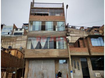 Casa de 2 habitaciones, Lima · Propiedad Multifuncional de 4 Pisos + Azotea | Inversión Sólida Frente a Parque