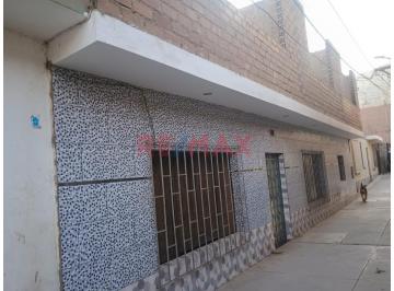 Casa · 108m² · 2 Dormitorios · Casa en Ventanilla