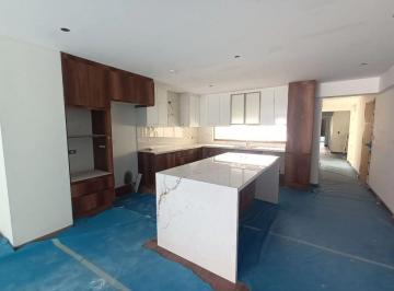 Departamento de 3 habitaciones, Lima · Flat de Estreno con 2 Estacionamientos