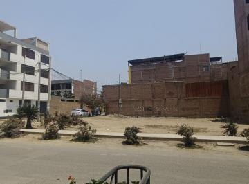 Terreno / Lote , Lima · Venta de Terreno en Comas de 120 m²