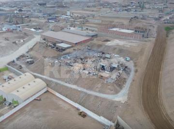 Terreno / Lote · 11400m² · ¡Oportunidad Imperdible! Terreno Industrial en Ubicación Estratégica Villa El Salvador