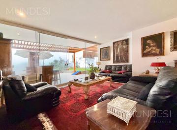 Departamento · 170m² · 3 Dormitorios · 2 Estacionamientos · Departamento en Venta en Chacarilla