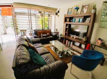 Departamento de 2 habitaciones, Lima · Mayorazgo: 1er Piso con 2 Cocheras y Terraza - Se Vende Amoblado y Equipado (Optativo)