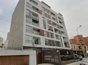 Departamento de 3 habitaciones, Lima · Vendo Lindo Duplex en Av Ricardo Palma Miraflores Ao:208 m² con 2 Cocheras
