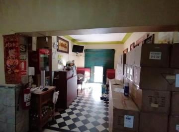 Local comercial · 208m² · 2 Dormitorios · Local Comercial en Venta 220 m² Frente a La Onpe Centro de Lima