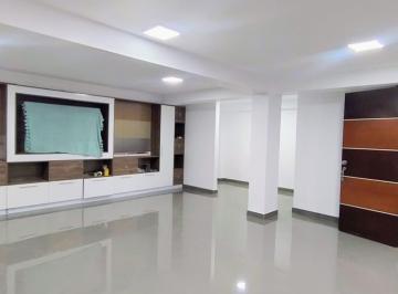 Casa de 4 habitaciones, Lima · Amplia Casa en Venta de 860 m² - Acabados de Estreno - Urb. Santa Rosita / Ate