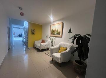 Departamento · 288m² · 7 Dormitorios · 2 Estacionamientos · Dúplex de 288 m² + Azotea
