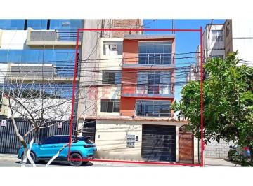 Departamento · 83m² · 3 Dormitorios · Se Vende Departamento de Estreno en Av Grau, Chiclayo