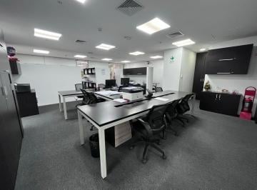 Oficina comercial de 10 habitaciones, Lima · Oportunidad Vendo Única Para Posicionar Tu Empresa en La Mejor Ubicación de Surco