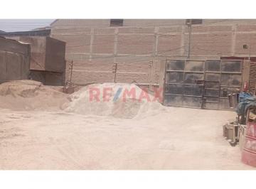 Terreno / Lote · 60m² · Gran Oportunidad: Terreno Industrial – San Juan de Lurigancho 2592 m²