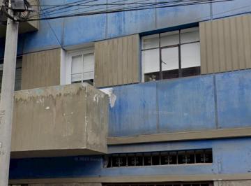 Casa de 8 habitaciones, Lima · Se Vende Casa de 3 Pisos a Valor de Terreno en Surquillo