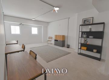 Oficina comercial · 57m² · Oficinas Dentro de Edificio Moderno Ubicada en Miraflores