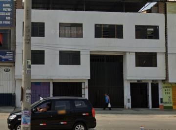 Edificio donde esta el local · Alquiler de Local Comercial en Comas