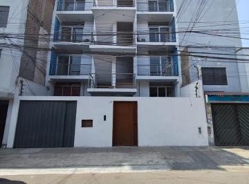Departamento · 80m² · 3 Dormitorios · Venta de Departamento en San Juan de Miraflores
