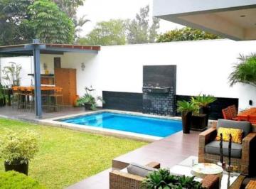 Casa · 430m² · 4 Dormitorios · 3 Estacionamientos · Vendo Linda y Moderna Casa en Rinconada del Lago - 1ra Etapa