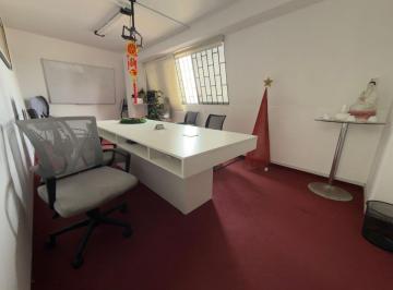 Oficina comercial de 5 habitaciones, Lima · Venta de Oficina en San Isidro 131 m² Más Cochera