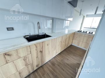 Departamento · 165m² · 4 Dormitorios · 1 Estacionamiento · Departamento en Alameda Traverso
