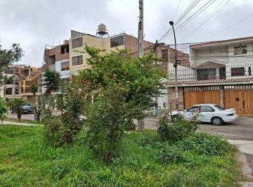 Departamento de 2 habitaciones, Lima · Vendo Departamento Smp Frente Parque, 86 m² San Amadeo de Garagay a Us$48,500