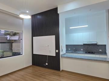 Departamento de 2 habitaciones, Lima · Flat Primer Piso 2 Dorm. Chacarilla