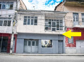 Casa · 236m² · 4 Dormitorios · Casa en Venta en La Calle San Martin, Iquitos
