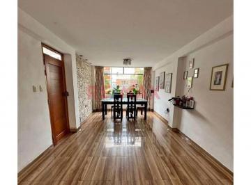Casa · 366m² · 8 Dormitorios · 1 Estacionamiento · Vendo Casa Productiva en Av España