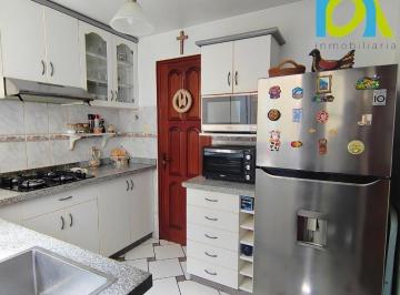 Departamento · 90m² · 3 Dormitorios · 1 Estacionamiento · Venta Departamento 3dorm, Estac y Deposito //san Borja