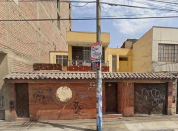 Casa · 250m² · Casa en San Martín de Porres