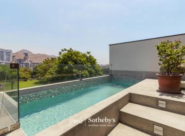 Casa · 538m² · 4 Dormitorios · 3 Estacionamientos · Exclusivo Penthouse Dúplex en Venta Ubicado en La Calle Privada Los Jades