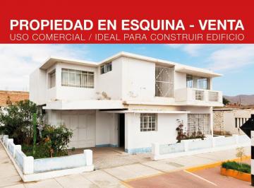 Casa · 315m² · Casa en Venta - Dos Pisos en Av - 315 m²