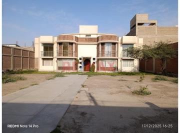 Casa · 394m² · 8 Dormitorios · Magnífica Casa en Alquiler - Área 1200 m², La Victoria, Chiclayo. (C. Huaman)