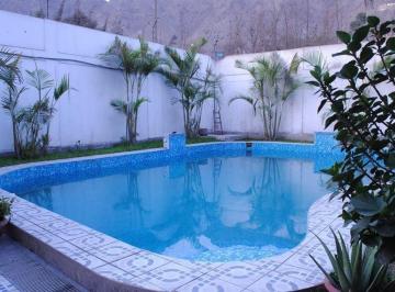 Casa · 260m² · 2 Dormitorios · 1 Estacionamiento · Venta de Casa en Urb San Antonio de Carapongo