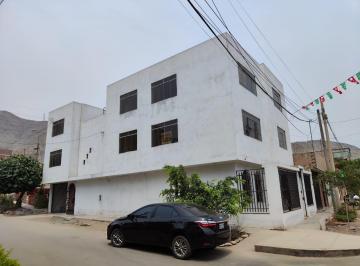 Casa · 480m² · Venta de Casa de 3 Pisos en Urb, Las Terrazas de Caraponguillo