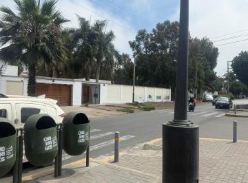 Local comercial de 6 habitaciones, Lima · Se Alquila Amplio Local Comercial 886 m²