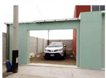 Casa de 3 habitaciones, Chiclayo · Venta de Casa Dentro de Condominio Sol de Pimen