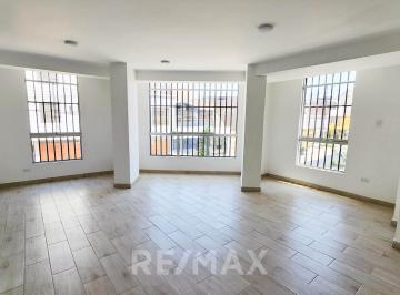 Departamento · 107m² · 3 Dormitorios · Venta de Departamento de Estreno en Los Olivos