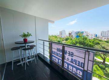 Departamento · 112m² · 3 Dormitorios · 1 Estacionamiento · Se Vende Depa + Cochera en Surquillo - Vista Externa a Parque