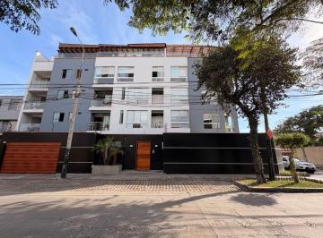 Departamento de 4 habitaciones, Lima · Vendo Departamento Duplex de 315 m² en Santiago de Surco