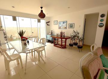 Casa de playa de 5 habitaciones, Lima · Vendo Hermosa Casa de Playa en Punta Hermosa