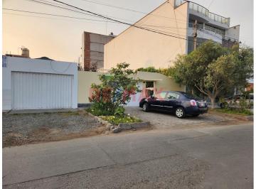 Casa · 240m² · 4 Dormitorios · Casa en San Bartolo