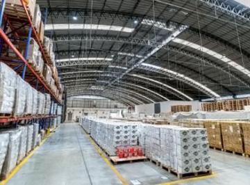 Local comercial · 5256m² · Se Alquila Excelente Complejo de Almacén y Oficinas – 6,009.22 m²