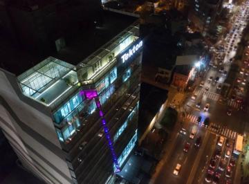 Oficina comercial , Lima · Oficina Empresarial en Edificio Corporativo