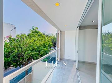Departamento · 94m² · 1 Dormitorio · 1 Estacionamiento · Venta de Departamento en Barranco con Balcon