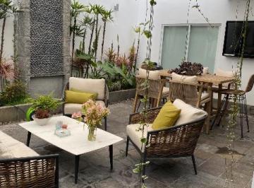 Casa · 198m² · 4 Dormitorios · 4 Estacionamientos · Vendo Bella Casa en Calle Manco Cápac N 6, Miraflores