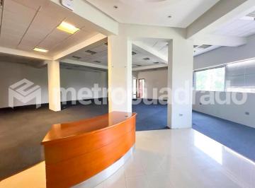 Oficina comercial , Lima · Oficina/edificio 3500 m² - Implementada - San Isidro