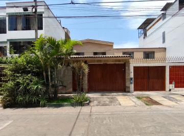 Casa de 3 habitaciones, Lima · Venta de Casa en Salamanca