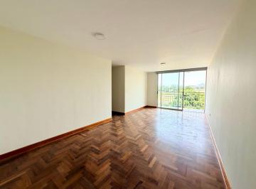 Departamento de 3 habitaciones, Lima · Departamento Como Nuevo 3 Domitorios y 1 Cochera
