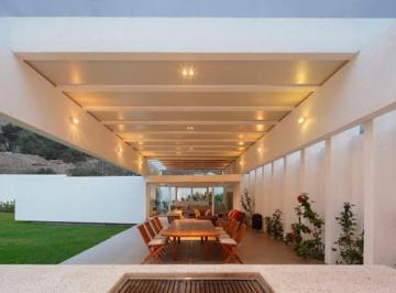 Casa · 1130m² · 3 Dormitorios · 4 Estacionamientos · Vendo Bonita Casa de Estreno en Calle El Inca N 2, Urb. Los Cóndores, Chaclacayo