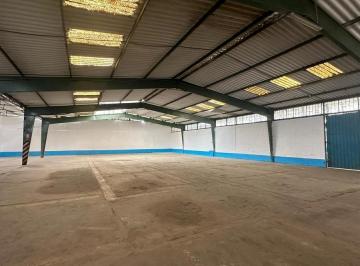 Nave industrial · 2000m² · Alquilo Almacen en El Callao, en Nestor Gambeta 2,220 m²